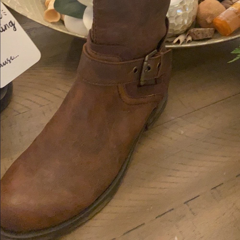 Lucky brand